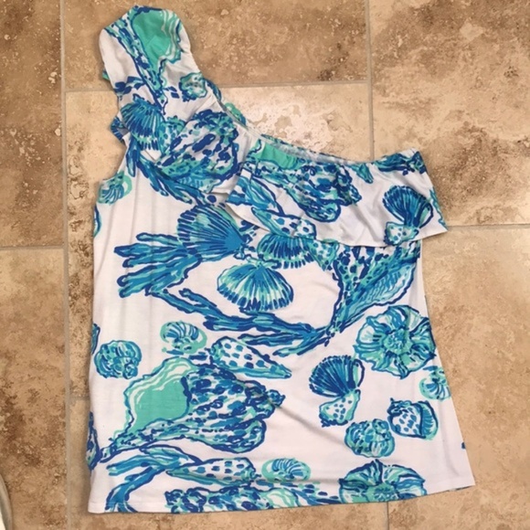 Lilly Pulitzer Tops - Lilly Pulitzer Neveah one shoulder top